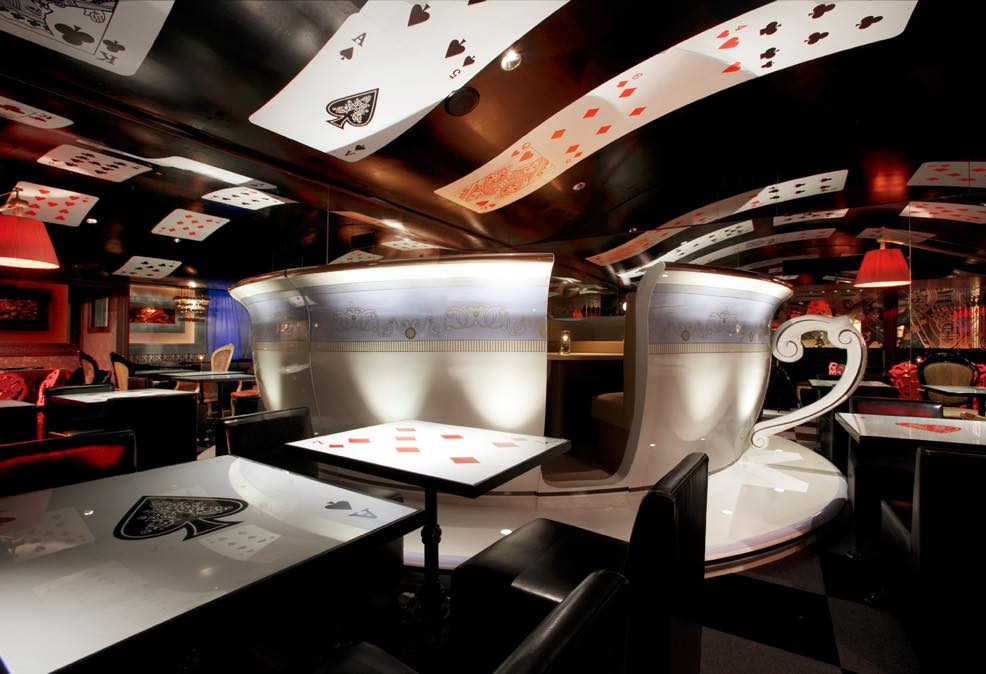 迷宮の国のアリス | Alice's Fantasy Restaurant